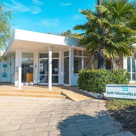 Seth Mestral & Llebeig 4*