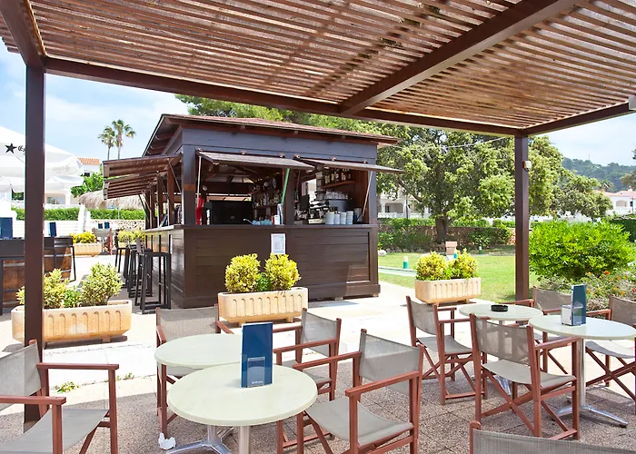 Seth Mestral & Llebeig Santo Tomas