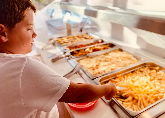 Seth Mestral & Llebeig מלון דירות