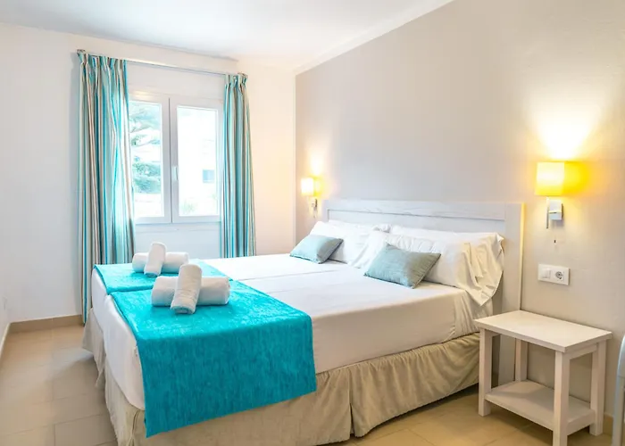 Seth Mestral & Llebeig Santo Tomas