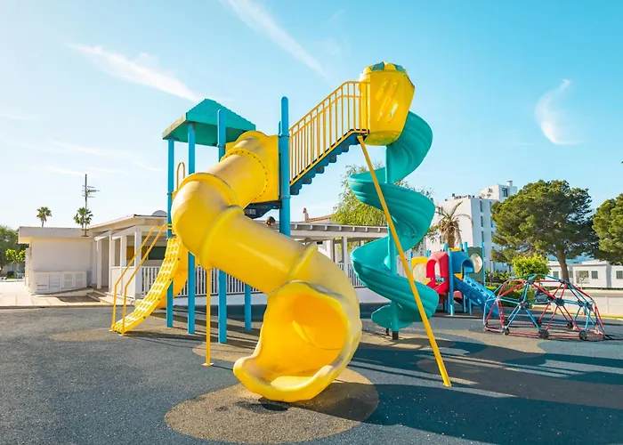 Seth Mestral & Llebeig Santo Tomás