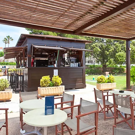 Seth Mestral & Llebeig Santo Tomás