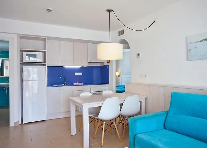 아파트호텔 Seth Mestral & Llebeig